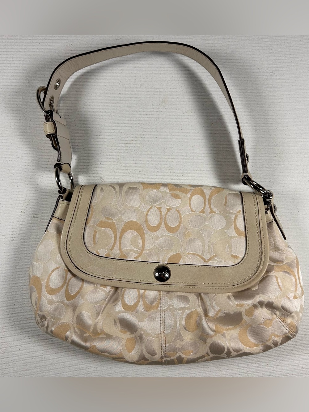 Coach Y2k Soho Pleated Optic Signature Flap Satchel. K0959-F14490